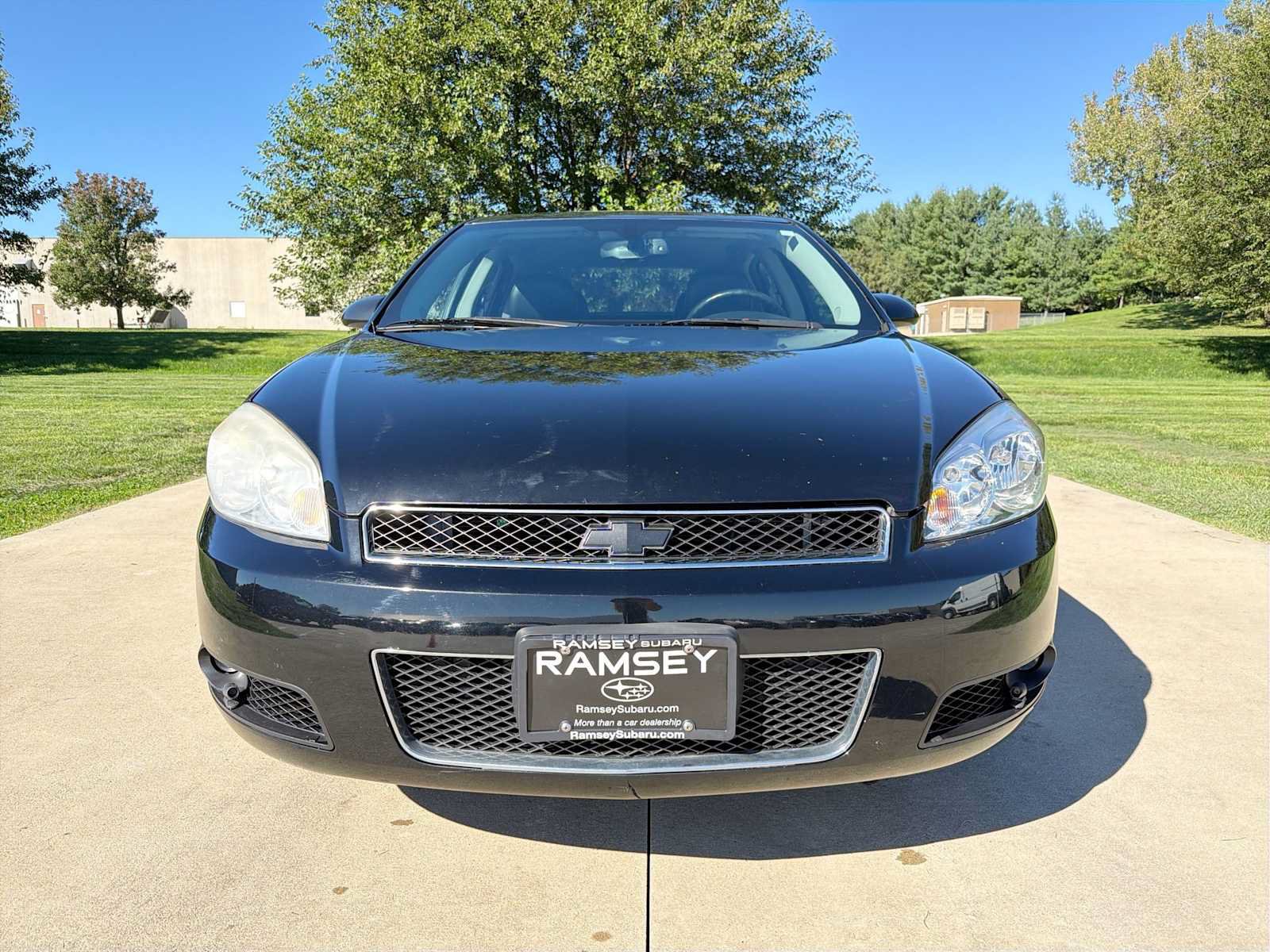 Used 2013 Chevrolet Impala LTZ FWD image 9