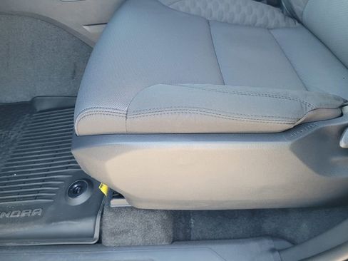 Used 2026 Toyota Tundra SR image 27