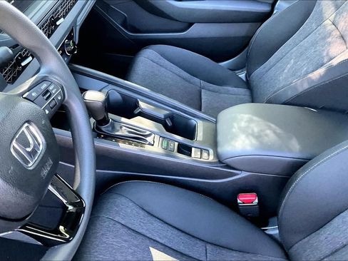 Used 2026 Honda Accord SE image 15