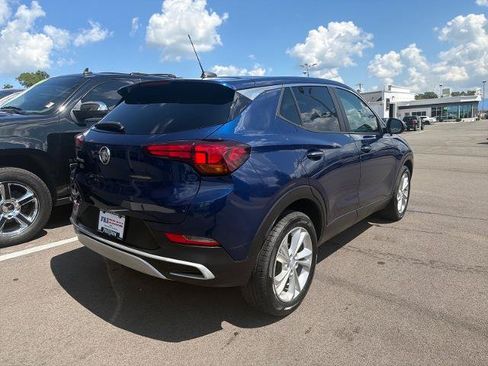 Used 2022 Buick Encore GX Preferred FWD image 3