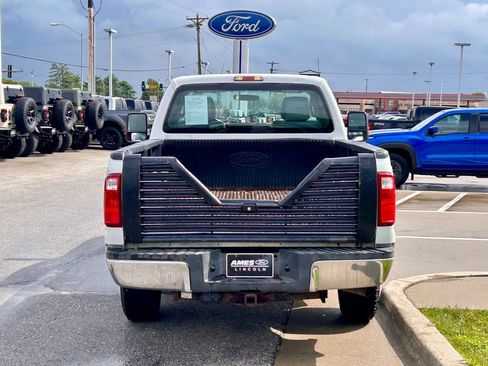 Used 2012 Ford F250 XL w/ PWR Equipment Group AWD/4WD image 5