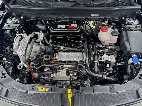 Certified 2023 Mercedes-Benz EQB 350 4MATIC SUV image 11