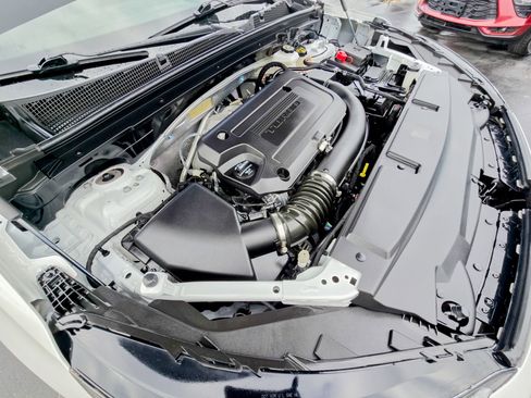 Used 2024 Buick Envision Avenir image 55