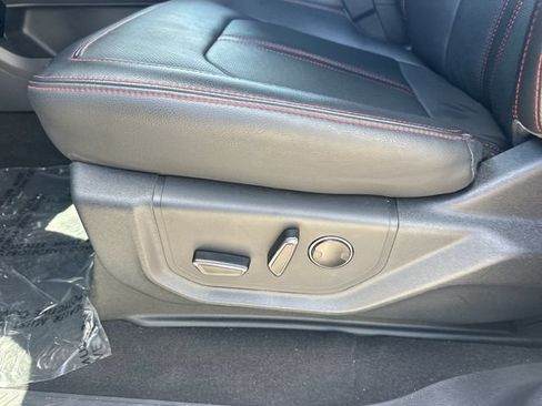 Used 2024 Ford Expedition Max Limited AWD/4WD image 22