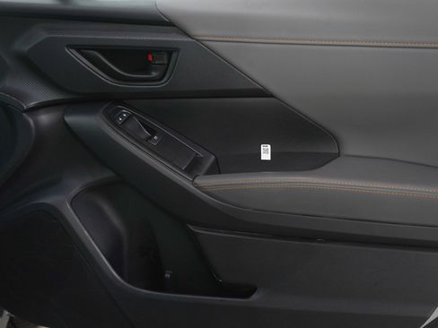 Used 2024 Subaru Crosstrek 2.5i Wilderness w/ Wilderness Package image 9