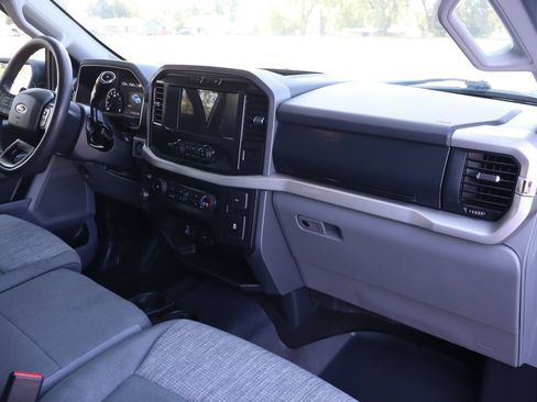 Used 2021 Ford F150 XLT AWD/4WD image 17