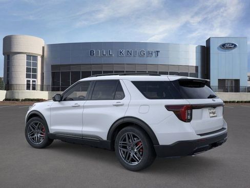 New 2026 Ford Explorer ST-Line w/ ST-Line Street Pack image 5