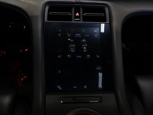 Used 2020 Porsche Taycan Turbo S image 40