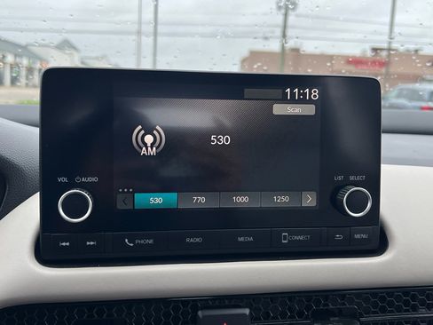 Used 2023 Honda HR-V LX image 28