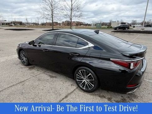Used 2023 Lexus ES 350 w/ Premium Package image 1