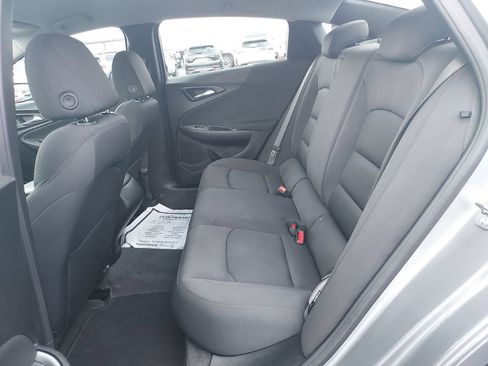 Used 2024 Chevrolet Malibu RS FWD image 14