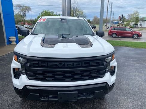 Used 2024 Chevrolet Silverado 1500 Custom Trail Boss w/ Realtree Special Edition AWD/4WD image 8