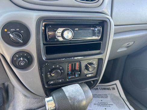 Used 2006 Chevrolet TrailBlazer LS AWD/4WD image 11