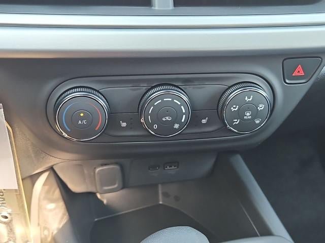 New 2026 Chevrolet Trax LS w/ LS Convenience Package FWD image 17