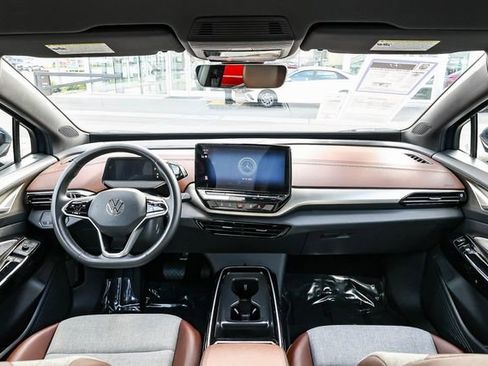 Used 2023 Volkswagen ID.4 Pro image 13