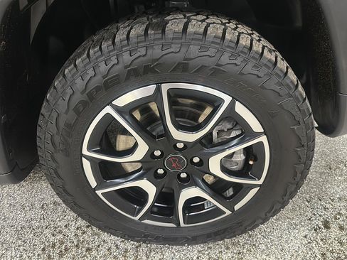 Certified 2025 Jeep Compass Trailhawk AWD/4WD image 9