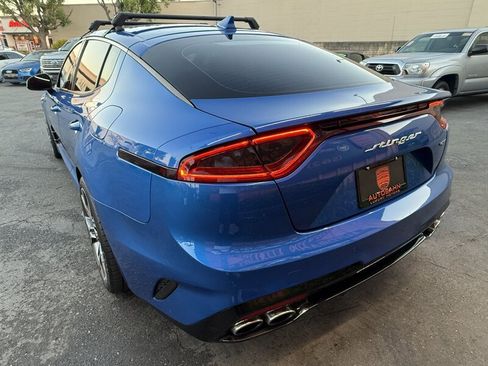 Used 2021 Kia Stinger GT image 11