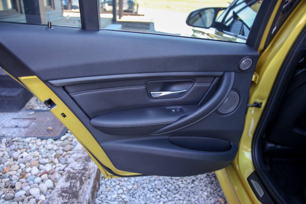 Used 2015 BMW M3 RWD image 56