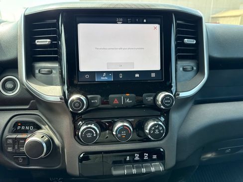 Used 2025 RAM 1500 Big Horn AWD/4WD image 16