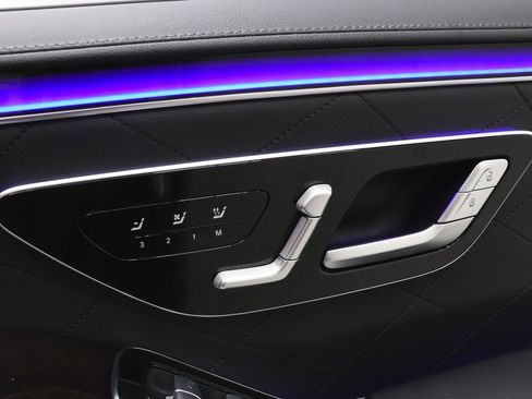 Used 2021 Mercedes-Benz S 580 4MATIC Sedan image 17