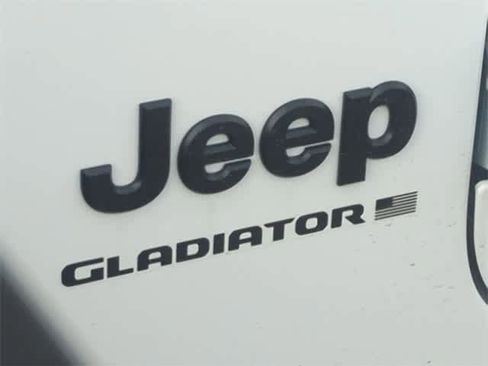 New 2026 Jeep Gladiator Sport image 12