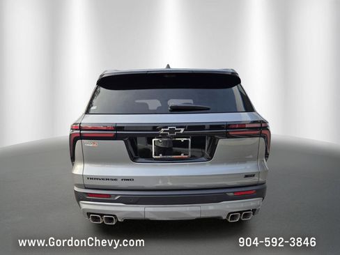 New 2026 Chevrolet Traverse Z71 w/ Enhanced Driving Package AWD/4WD image 5