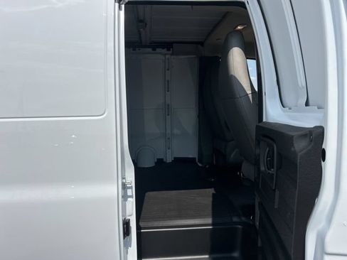 New 2025 Chevrolet Express 2500 RWD image 29