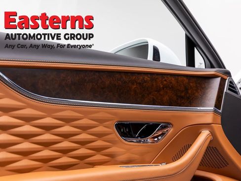 Used 2023 Bentley Flying Spur W12 AWD/4WD image 15