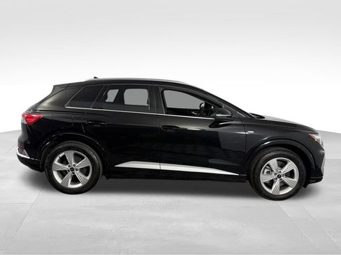 Used 2024 Audi Q4 e-tron Premium Plus w/ Premium Plus AWD/4WD image 4