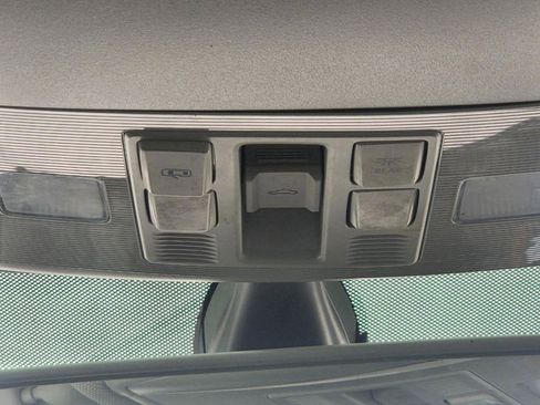 Used 2019 Volkswagen Jetta SE FWD image 21
