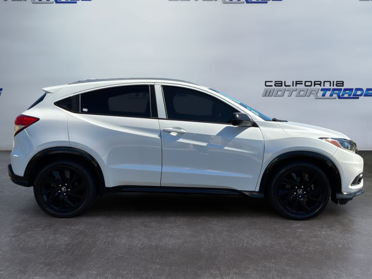 Used 2021 Honda HR-V Sport image 4