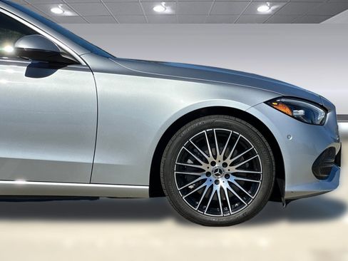 Used 2024 Mercedes-Benz C 300 Sedan image 34