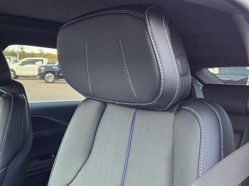 New 2026 Cadillac Lyriq Sport image 12