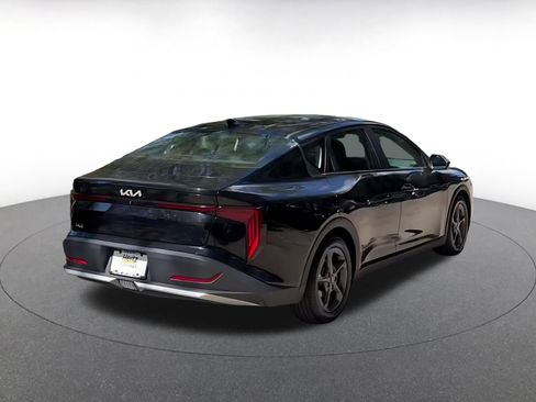 Used 2025 Kia K4 FWD image 15
