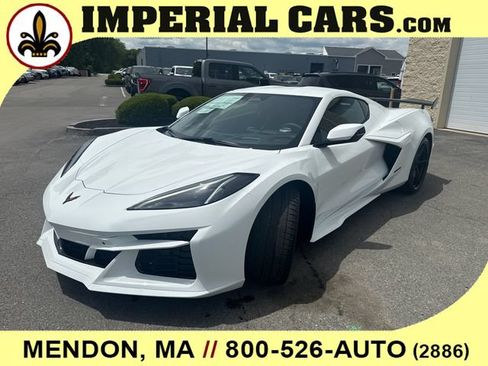 New 2026 Chevrolet Corvette E-Ray w/ ZER Performance Package AWD/4WD image 5