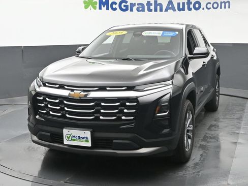 Used 2025 Chevrolet Equinox LT AWD/4WD image 21