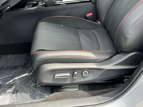 Certified 2025 Acura ADX A-Spec AWD/4WD image 11