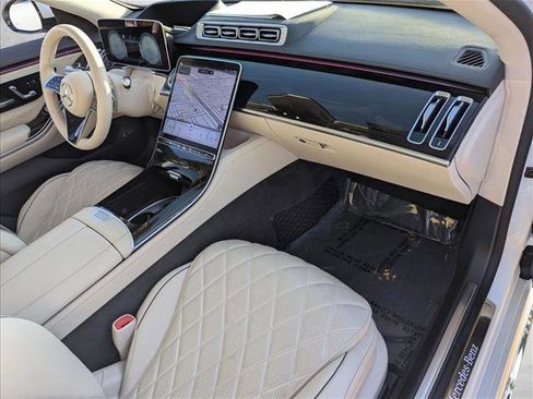 Used 2022 Mercedes-Benz S 580 S 580 image 24