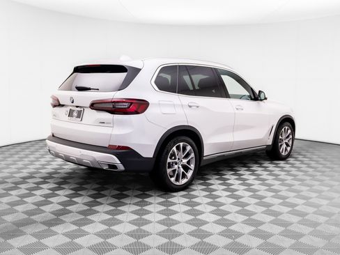Used 2022 BMW X5 xDrive40i w/ Premium Package AWD/4WD image 6