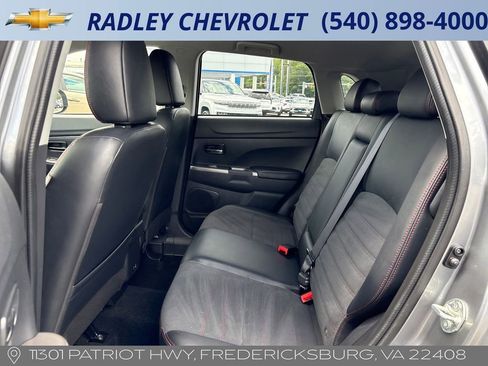 Used 2025 Mitsubishi Outlander Sport AWD image 23
