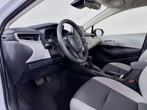 Certified 2024 Toyota Corolla LE w/ LE Convenience Package FWD image 9