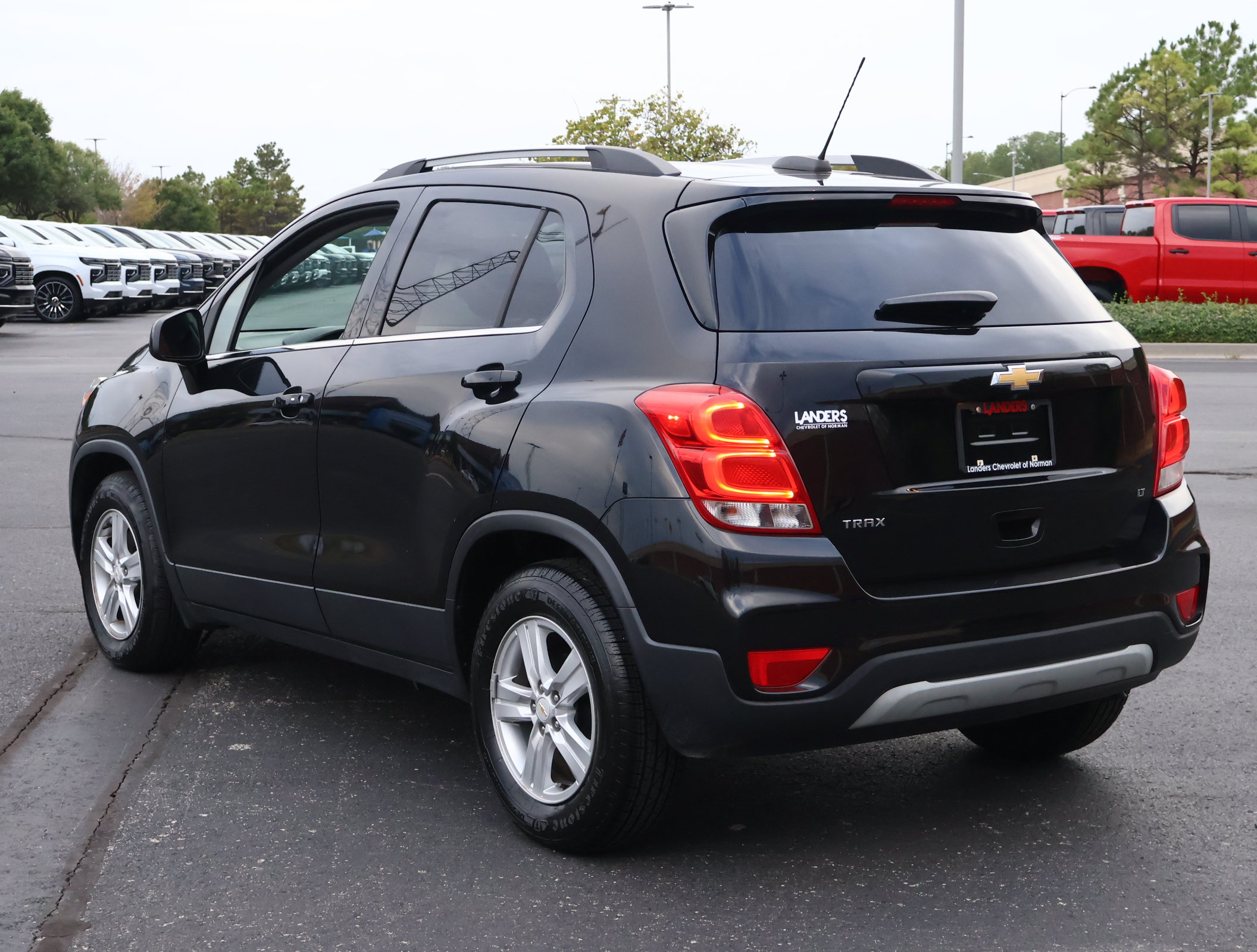 Used 2020 Chevrolet Trax LT w/ LT Convenience Package FWD image 7