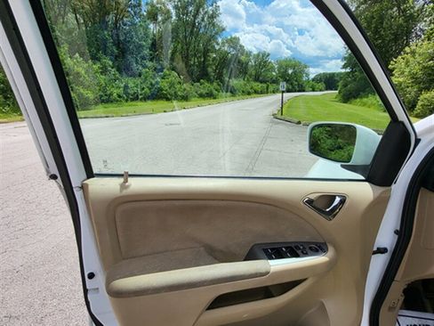 Used 2010 Honda Odyssey EX image 24