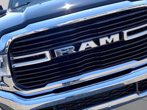Used 2021 RAM 2500 Big Horn AWD/4WD image 32