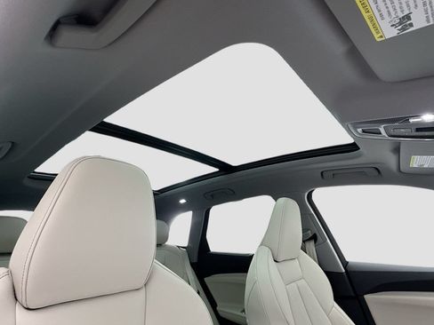 Certified 2025 Audi Q5 Premium Plus w/ Premium Plus AWD/4WD image 18