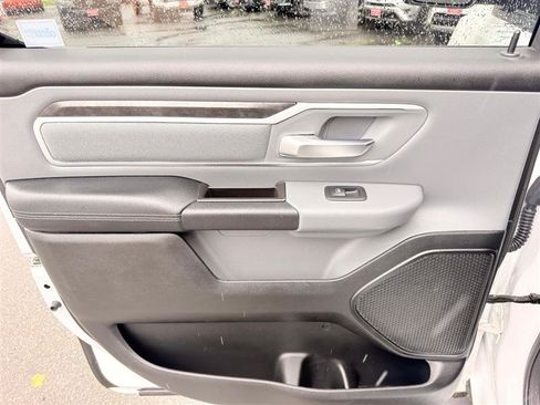 Used 2020 RAM 1500 Big Horn AWD/4WD image 18