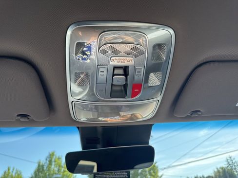 New 2026 Genesis Electrified GV70 image 29