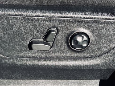 Used 2021 RAM 1500 Big Horn image 20