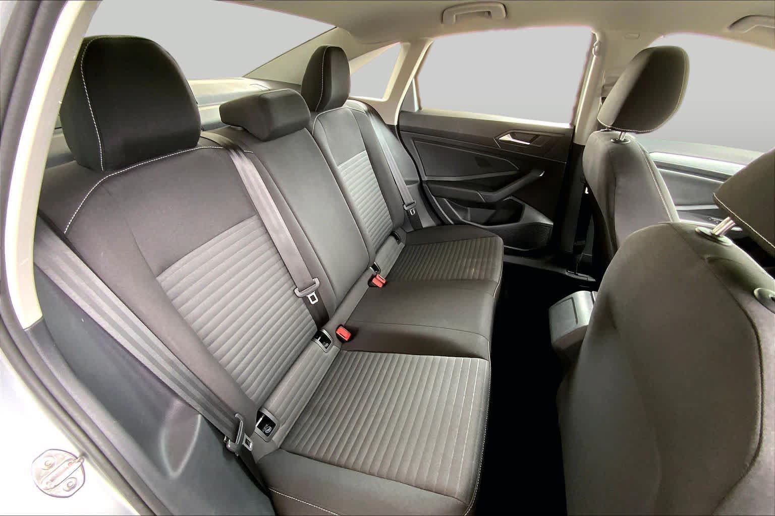 Used 2025 Volkswagen Jetta S FWD image 18