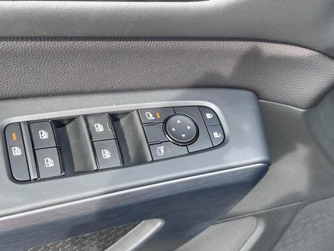 Used 2026 Nissan Pathfinder Rock Creek AWD/4WD image 13